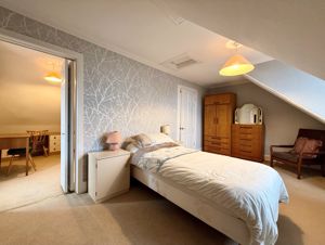 Photo 19- click for photo gallery